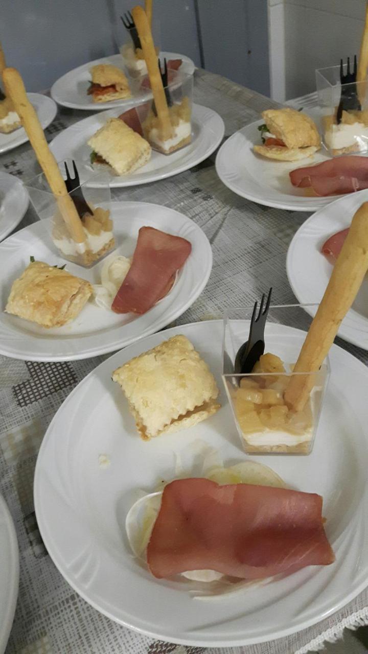 Trattoria Bar Pace Hotell Re Eksteriør bilde